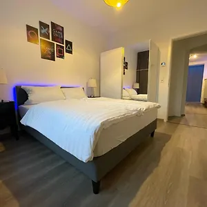 Appartement Jaybnb - Ps5 55 Zoll 4k Tv Gaming, Dortmund