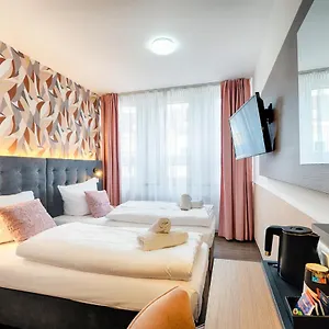 Home Hotel Hotel