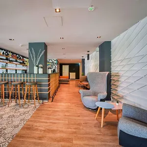 Vienna House Easy By Wyndham Hotel